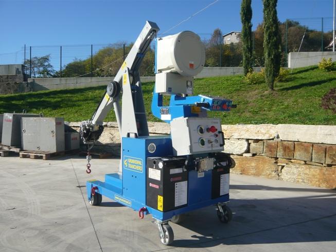 Electric Crane GB 300_TR Standard Series for Molds up to 300 kg (660 lbs)